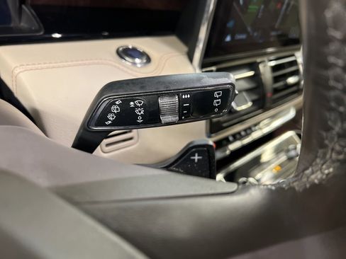 Used 2018 Lincoln Navigator L Reserve w/ Technology Package image 21