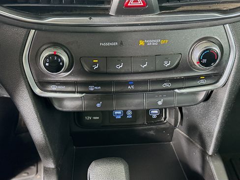 Used 2020 Hyundai Santa Fe SEL FWD image 22