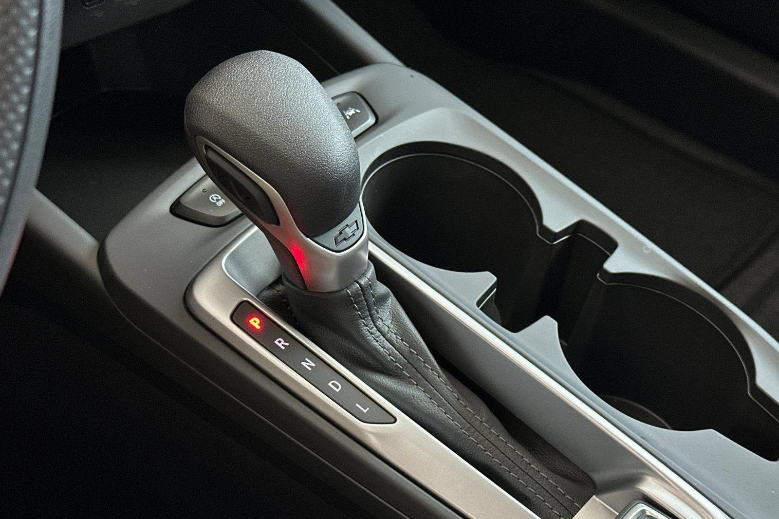 New 2026 Chevrolet Trax LS w/ LS Convenience Package FWD image 21