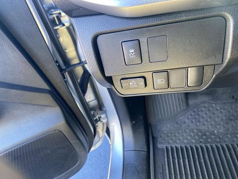 Certified 2023 Toyota Tacoma SR5 image 10