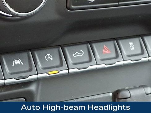 Used 2022 Chevrolet Silverado 1500 Custom image 28