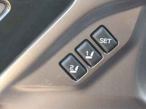 Used 2024 Subaru Outback Touring XT image 17