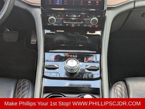 Used 2023 Jeep Grand Cherokee Summit w/ Adv Protech Group IV AWD/4WD image 18