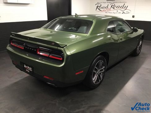 Used 2018 Dodge Challenger GT image 11