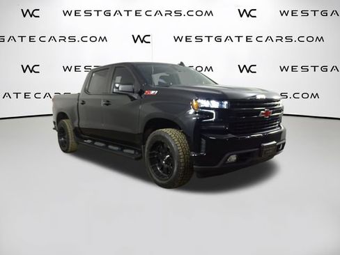 Used 2021 Chevrolet Silverado 1500 RST image 2