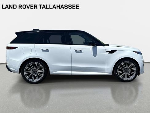 New 2026 Land Rover Range Rover Sport Dynamic SE AWD/4WD image 4