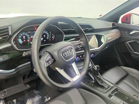 Used 2023 Audi Q3 2.0T Premium Plus w/ Premium Plus Package image 21