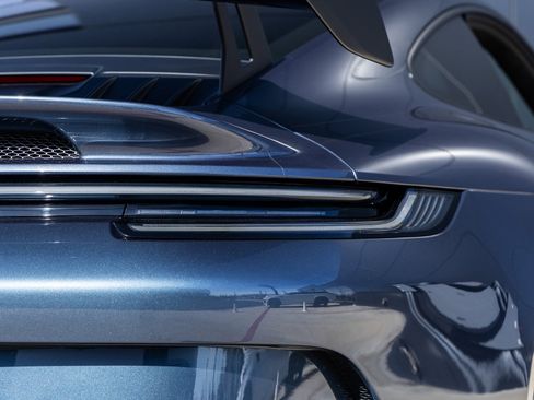 Certified 2023 Porsche 911 GT3 image 17