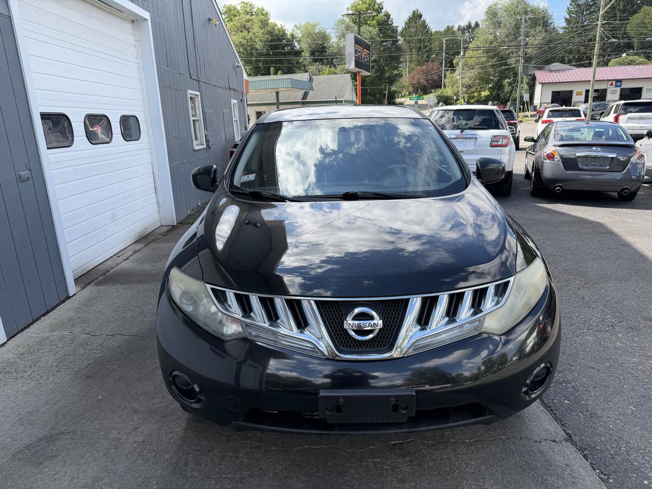 Used 2009 Nissan Murano S AWD/4WD image 2