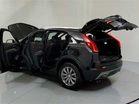 Used 2020 Cadillac XT4 Premium Luxury image 10