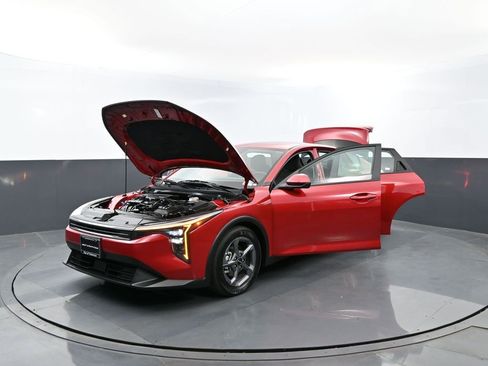 Used 2025 Kia K4 FWD image 27