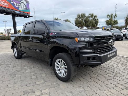 Used 2020 Chevrolet Silverado 1500 LT w/ All-Star Edition image 6