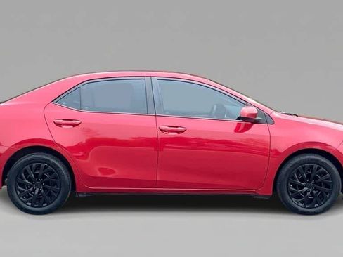 Used 2018 Toyota Corolla LE FWD image 9