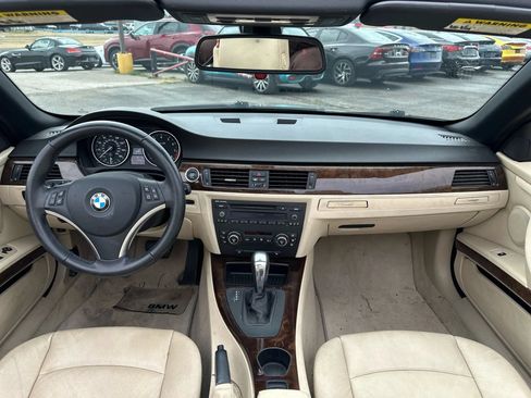 Used 2009 BMW 328i Convertible RWD image 21