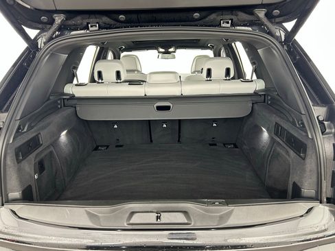 Used 2025 BMW X5 M60i image 38