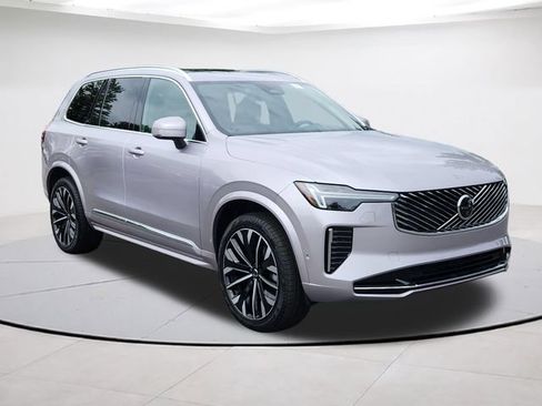 Certified 2026 Volvo XC90 B6 Plus AWD/4WD image 1
