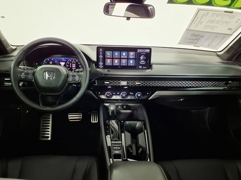 Used 2023 Honda Accord Sport image 14