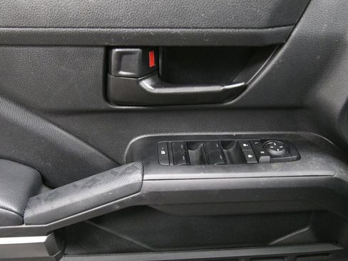 Used 2024 Toyota Tacoma SR5 image 11