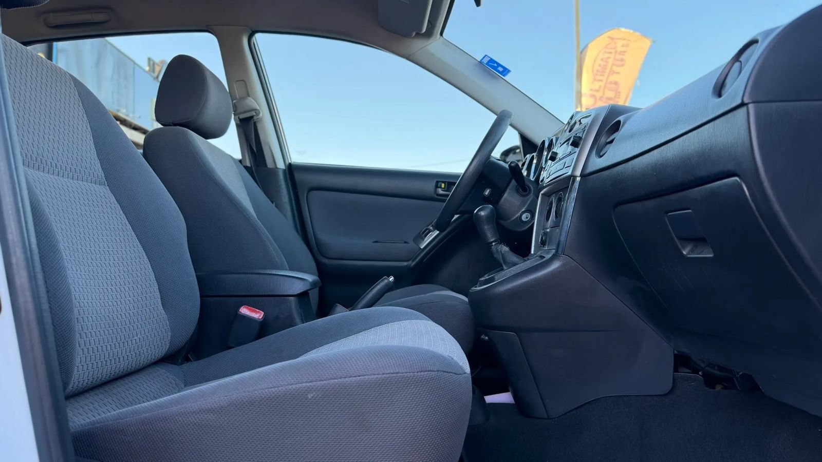 Used 2006 Toyota Matrix XR FWD image 13