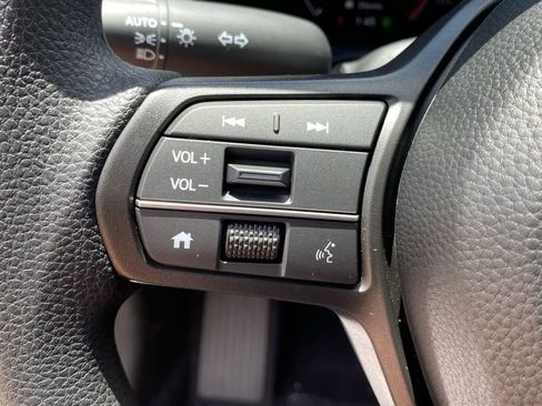 New 2026 Honda HR-V LX image 20