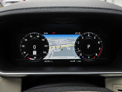 Used 2021 Land Rover Range Rover Sport HSE Silver Edition image 70