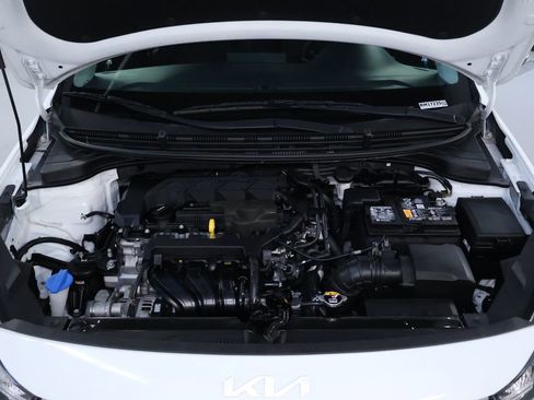 Used 2023 Kia Rio S image 31