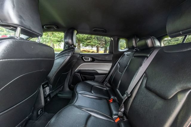 Used 2023 Jeep Compass Limited AWD/4WD image 13