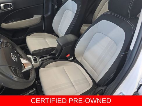 Certified 2026 Hyundai Venue SEL FWD image 15