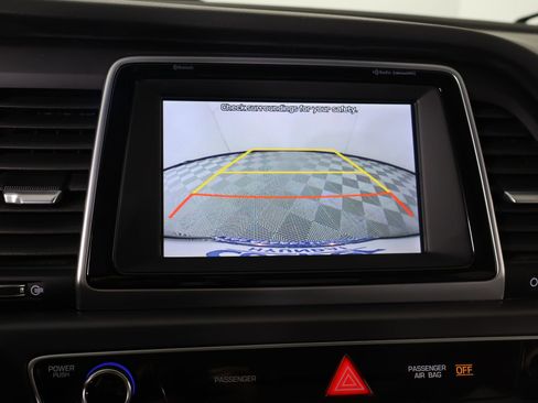 Used 2018 Hyundai Sonata Limited image 6