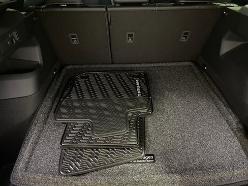 New 2026 Volkswagen Tiguan SE R-Line image 6