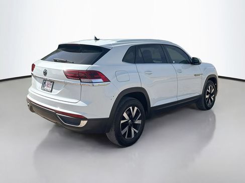 Used 2023 Volkswagen Atlas Cross Sport SE FWD image 7