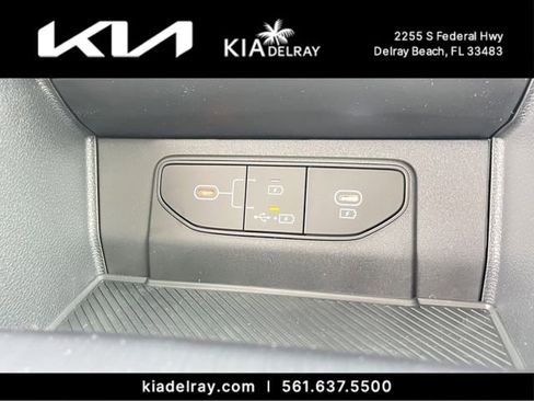 New 2026 Kia Sportage LX FWD image 22
