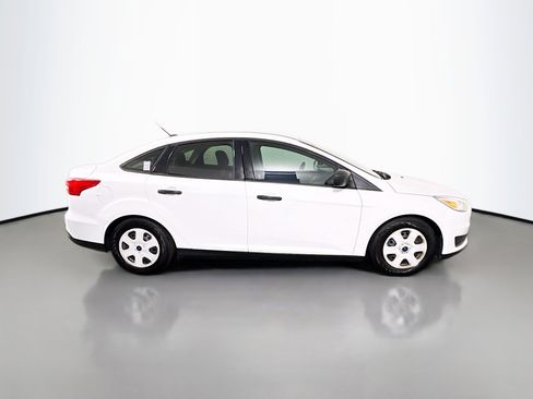 Used 2016 Ford Focus S image 11