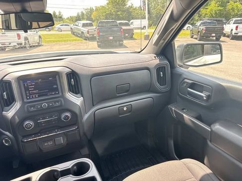 Used 2026 Chevrolet Silverado 1500 W/T w/ WT Value Package AWD/4WD image 17