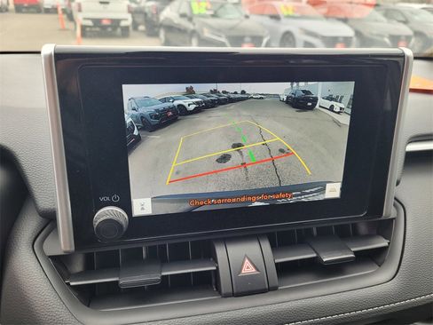 Used 2024 Toyota RAV4 XLE image 19