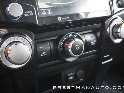 Used 2024 Toyota 4Runner TRD Off-Road Premium image 37