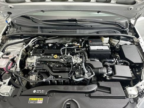 Used 2025 Toyota Corolla LE FWD image 29