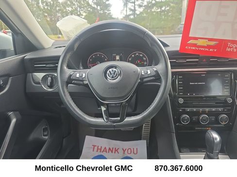 Used 2020 Volkswagen Passat 2.0T R-Line image 26