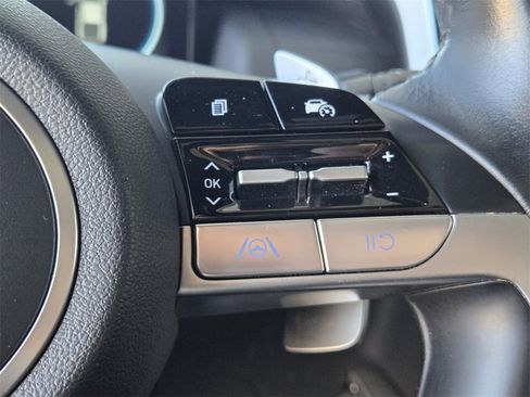 Used 2022 Hyundai Santa Cruz SEL Premium image 28