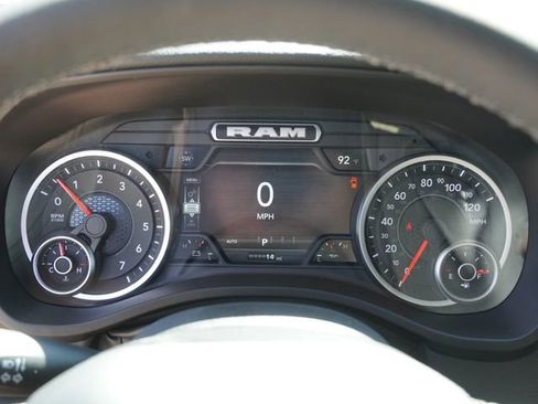New 2026 RAM 1500 4x4 Crew Cab image 31