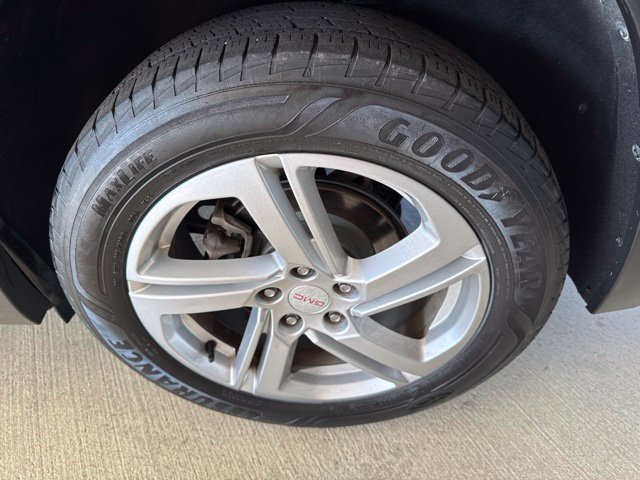 Used 2018 GMC Terrain SLE w/ Driver Convenience Package AWD/4WD image 38