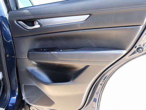 Used 2019 MAZDA CX-5 Touring image 12