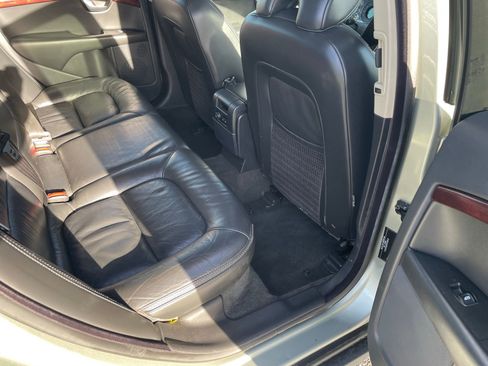 Used 2008 Volvo XC70 3.2 image 28