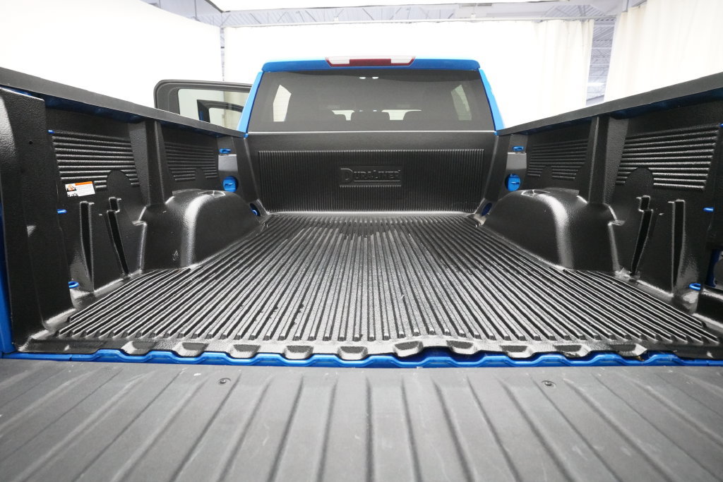 Used 2025 Chevrolet Silverado 1500 LT AWD/4WD image 10
