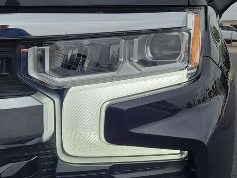 Used 2023 Chevrolet Silverado 1500 LT image 10