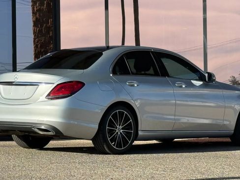 Used 2021 Mercedes-Benz C 300 Sedan image 12