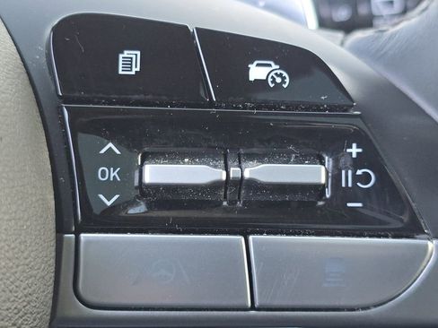 Used 2022 Hyundai Tucson Limited image 35