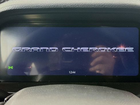 New 2026 Jeep Grand Cherokee L 4WD image 11