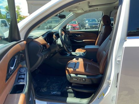 Used 2021 Chevrolet Traverse High Country w/ LPO, Floor Liner Package AWD/4WD image 16