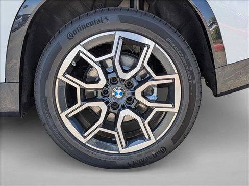 New 2026 BMW X1 xDrive28i w/ Convenience Package AWD/4WD image 10